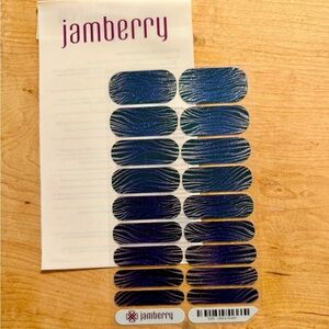 Jamberry Zebra Queen